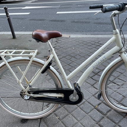 Vélo d'Occasion Hollandais, de Marque AVANT Cadre Mixte, 57cm, 3 vitesses Nexus, Rétropedalage