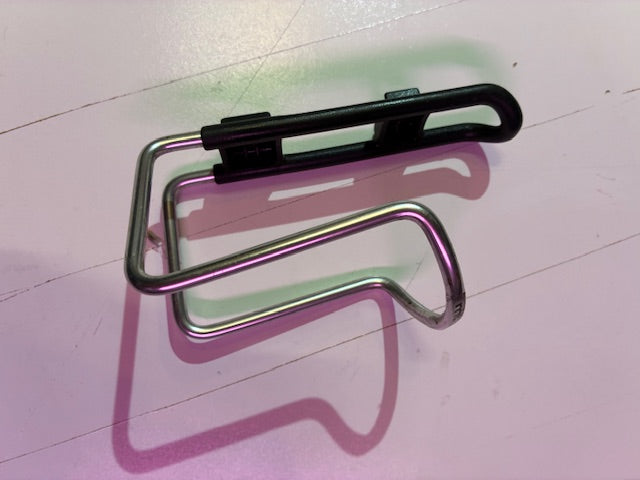 PORTE BIDON VELO EN ALU. PLASTIFIE