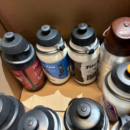 Bidon (Gourde) de la marque TACX pour VTT, VILLE, COURSE DE HAUTE QUALITE